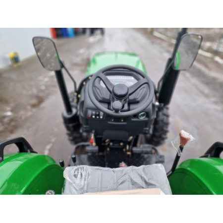 Трактор Terra Force 554X, 50 к.с, потужні мости, великий, важкий, із компрессорм, шини 28 Трактор Terra Force 554X, 50 к.с, потужні мости, великий, важкий, із компрессорм, шини 28
